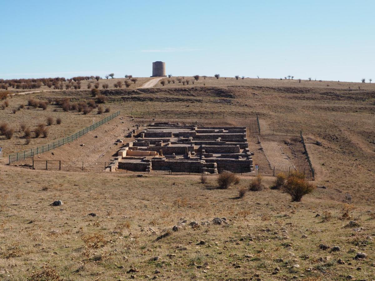 La Casona Del Zoilo -Los Arenales- เอลบูร์โก เด ออสมา ภายนอก รูปภาพ